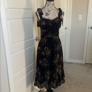 Commense Midnight Floral Midi Dress